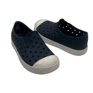 Old Navy Blue EVA Perforated Water Slip-On Shoes Size 9 Toddler